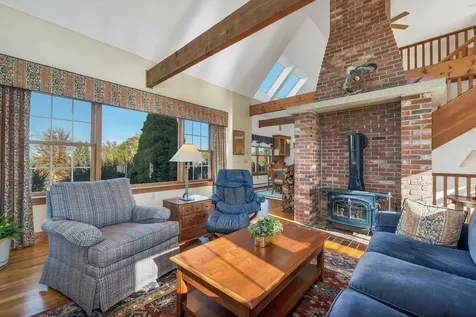 30 Beacon Hill Road Gilford NH 03249