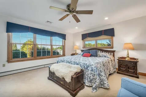 30 Beacon Hill Road Gilford NH 03249