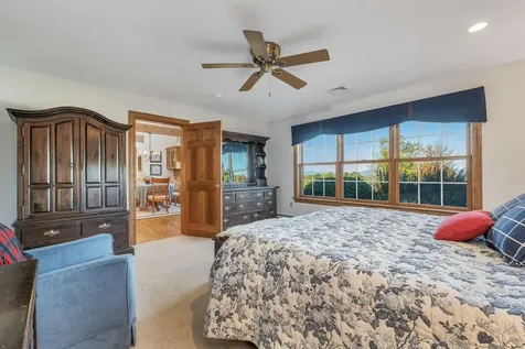 30 Beacon Hill Road Gilford NH 03249