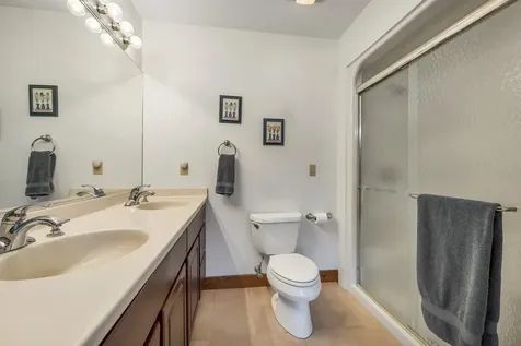 30 Beacon Hill Road Gilford NH 03249