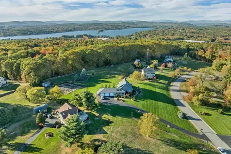 30 Beacon Hill Road Gilford NH 03249