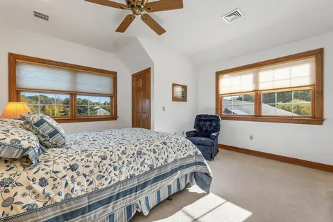 30 Beacon Hill Road Gilford NH 03249