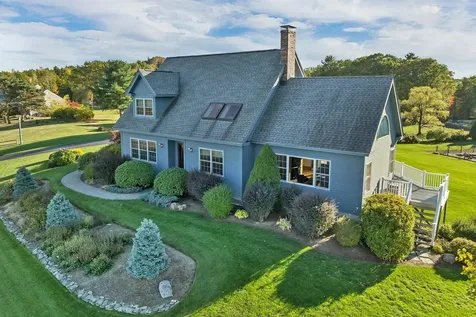 30 Beacon Hill Road Gilford NH 03249