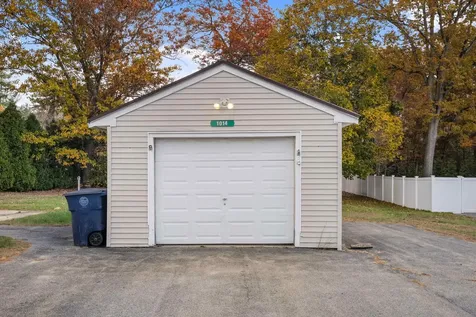 1014 W. Hollis Street Nashua NH 03062