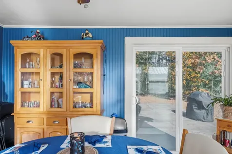 1014 W. Hollis Street Nashua NH 03062