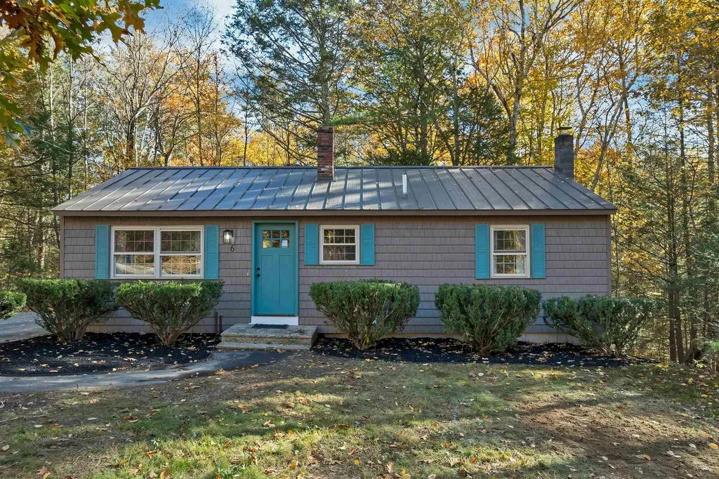 6 Coburn Hill Road Danville NH 03819