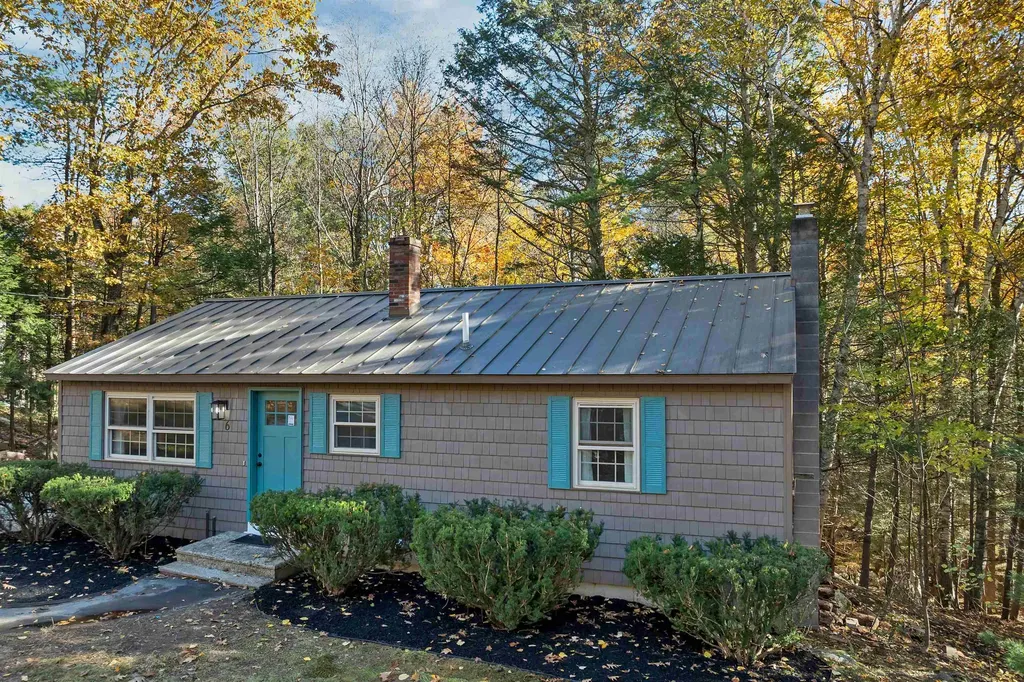 6 Coburn Hill Road Danville NH 03819