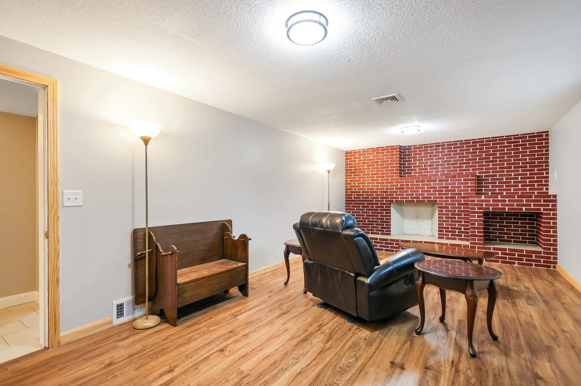 11 Cardinal Drive Hudson NH 03051