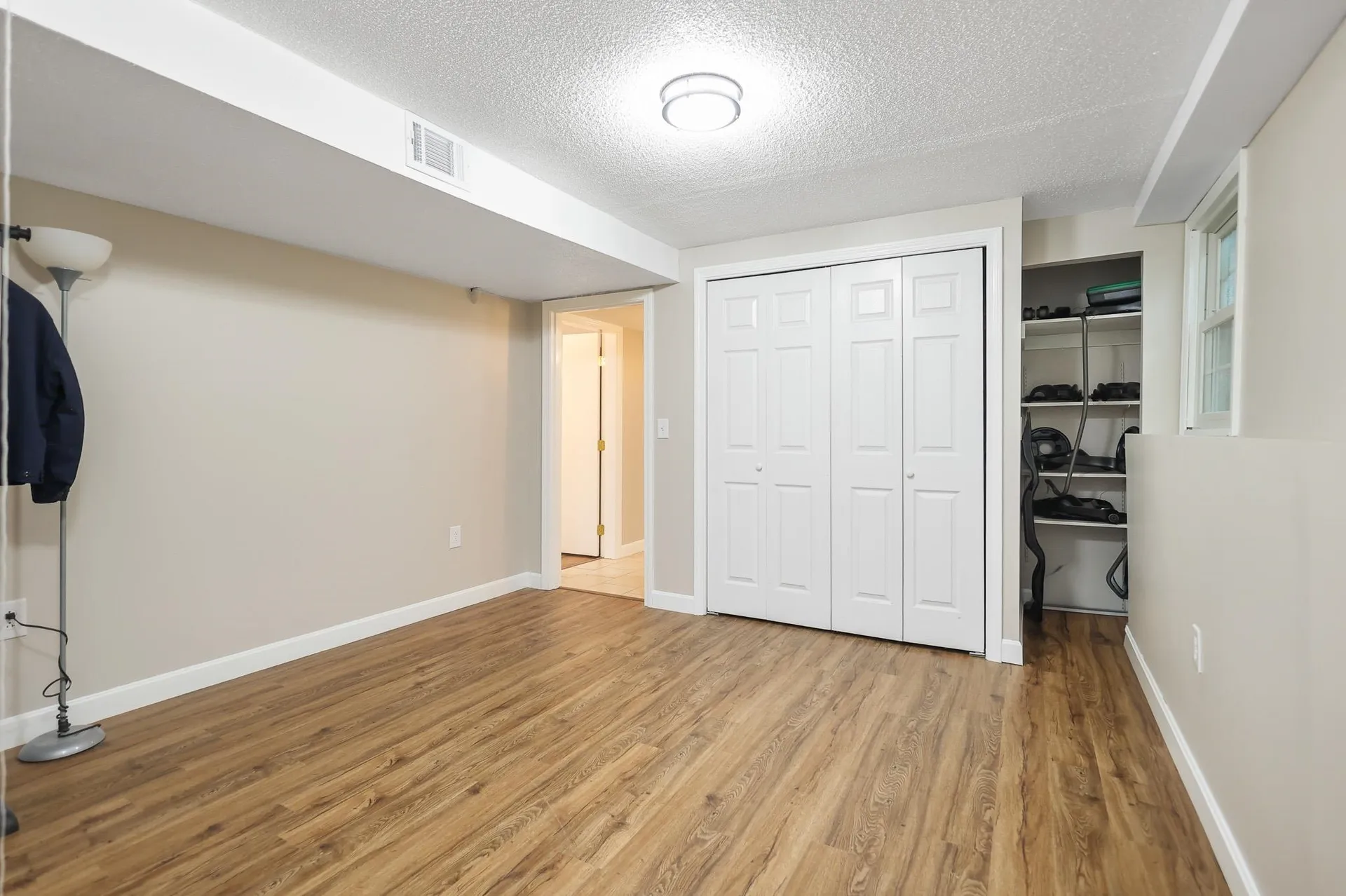 11 Cardinal Drive Hudson NH 03051