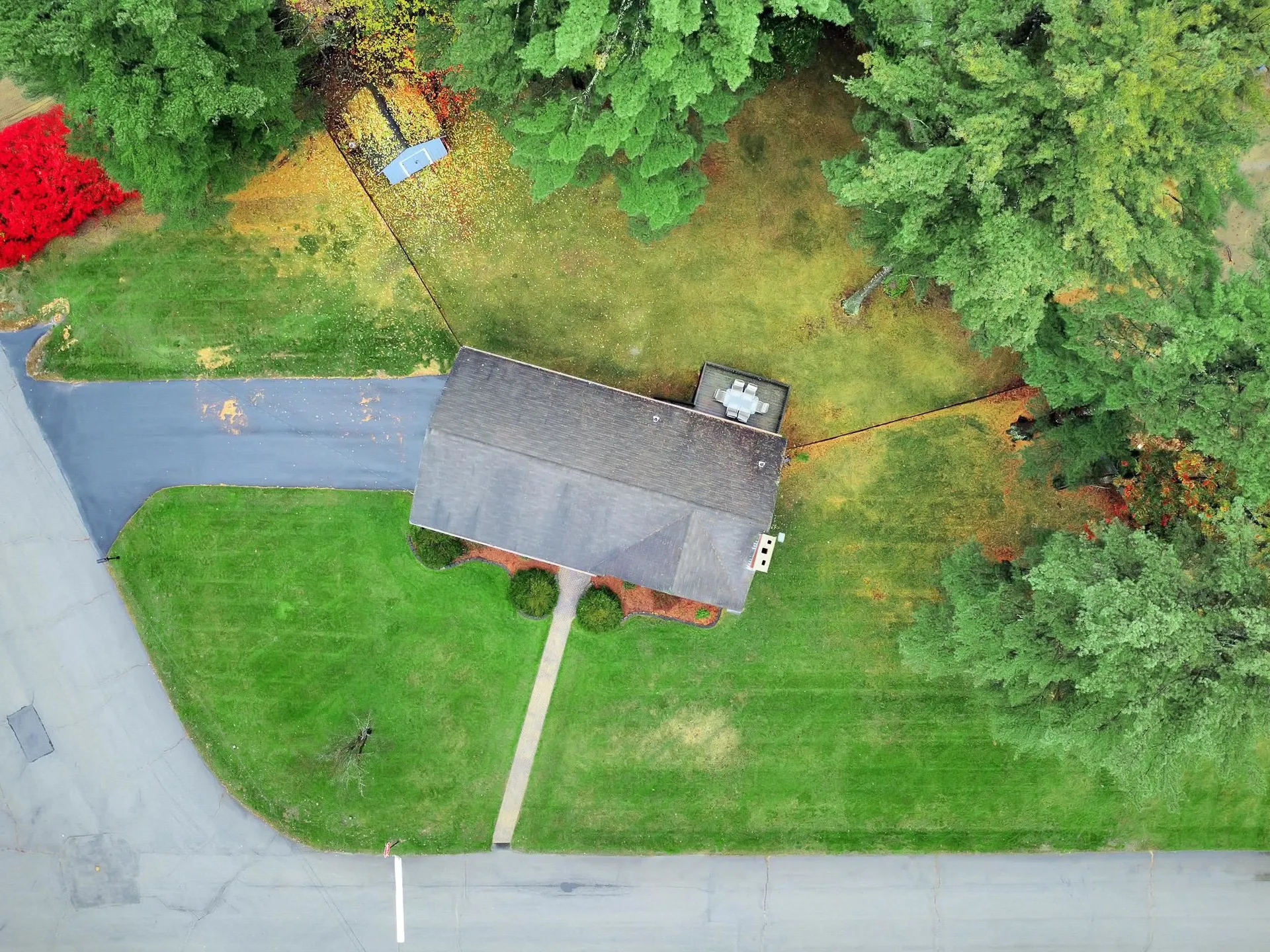 11 Cardinal Drive Hudson NH 03051