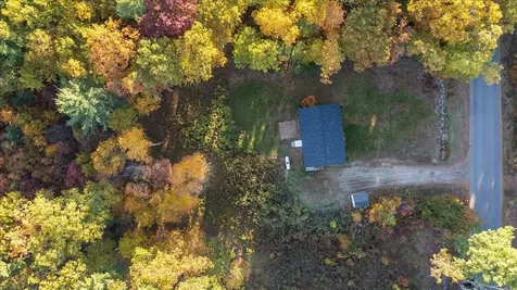 17 Maple Avenue Newton NH 03858