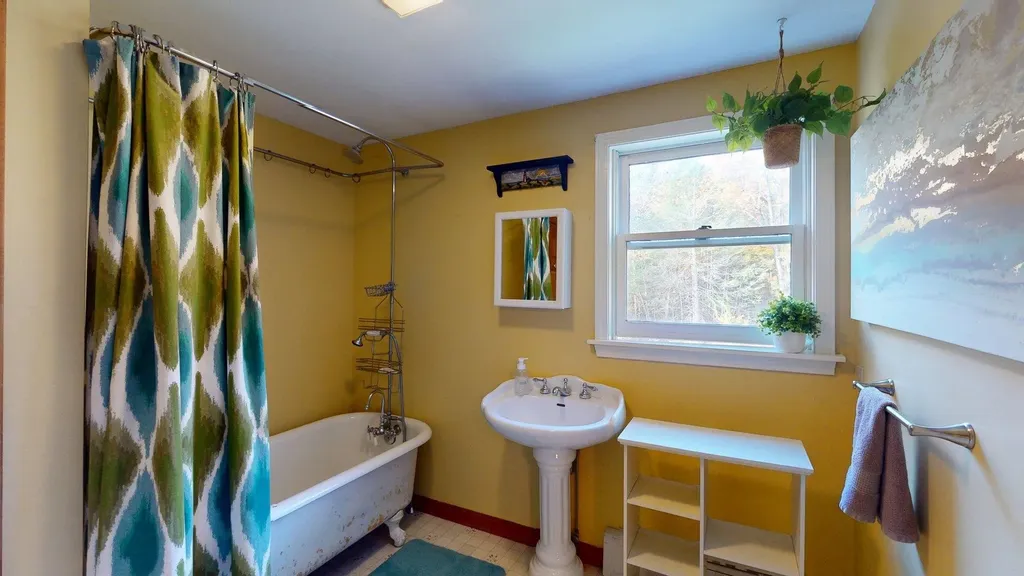 5 Autumn Lane Nottingham NH 03290