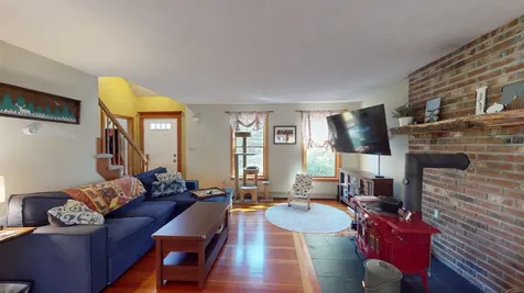 5 Autumn Lane Nottingham NH 03290