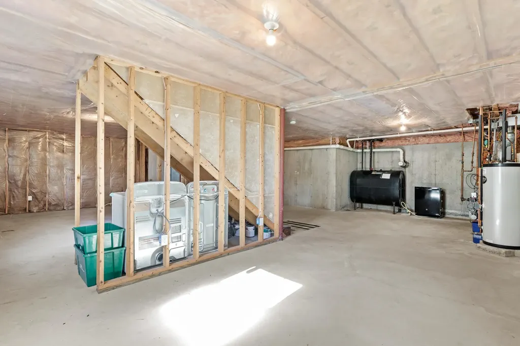 22 Maple Road North Hampton NH 03862