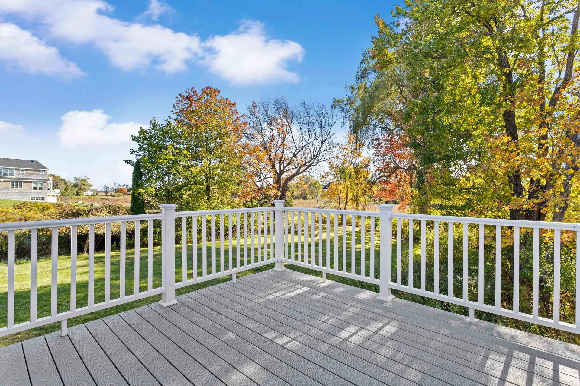22 Maple Road North Hampton NH 03862
