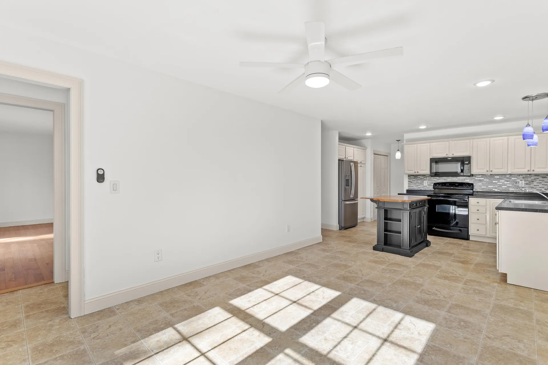 22 Maple Road North Hampton NH 03862