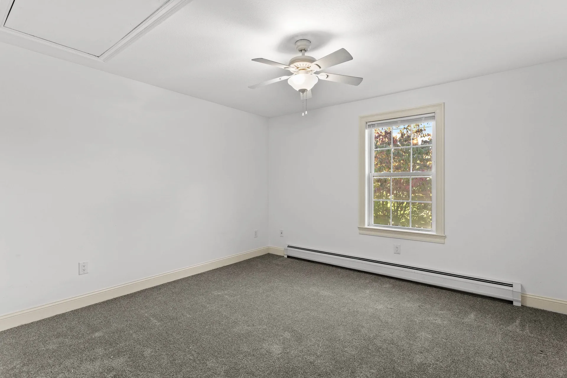 22 Maple Road North Hampton NH 03862