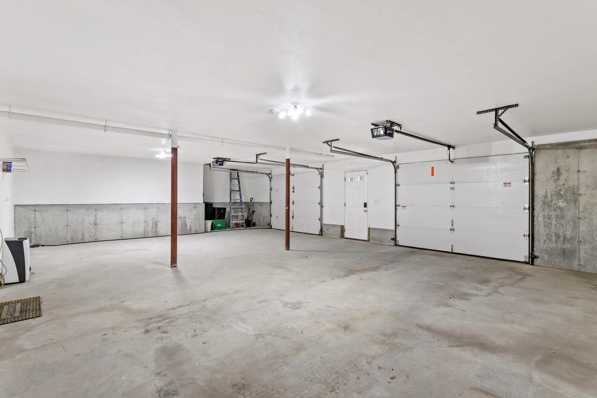 22 Maple Road North Hampton NH 03862