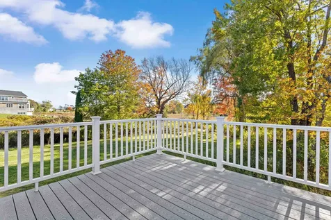 22 Maple Road North Hampton NH 03862