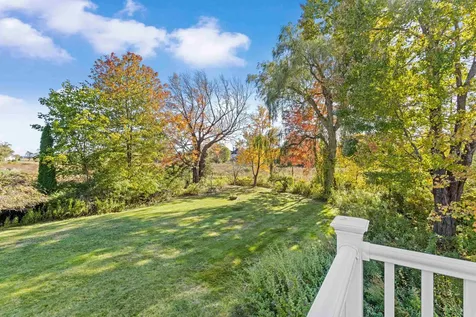 22 Maple Road North Hampton NH 03862