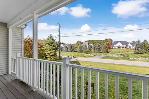 22 Maple Road North Hampton NH 03862