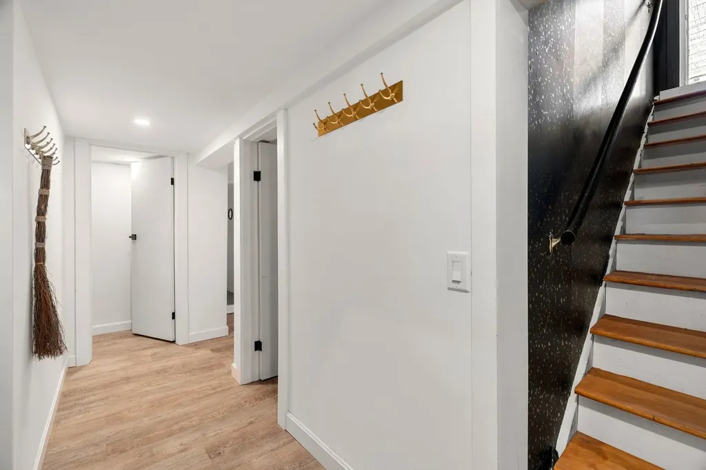 159 W High Street Somersworth NH 03878