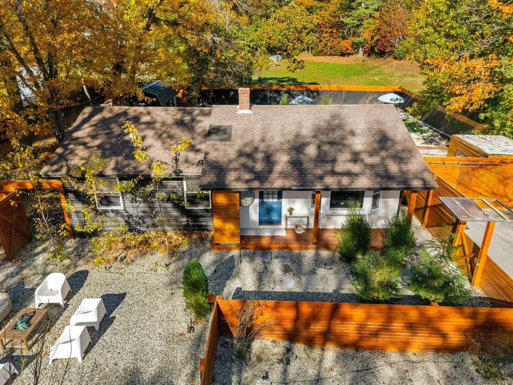 159 W High Street Somersworth NH 03878