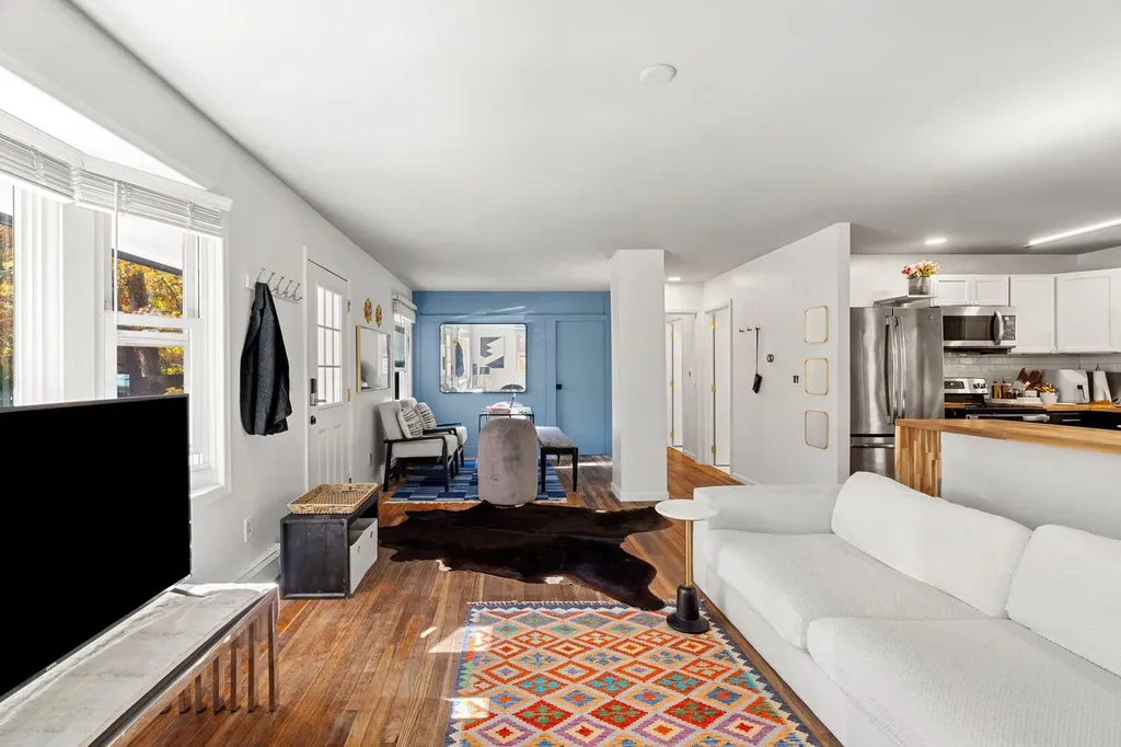 159 W High Street Somersworth NH 03878