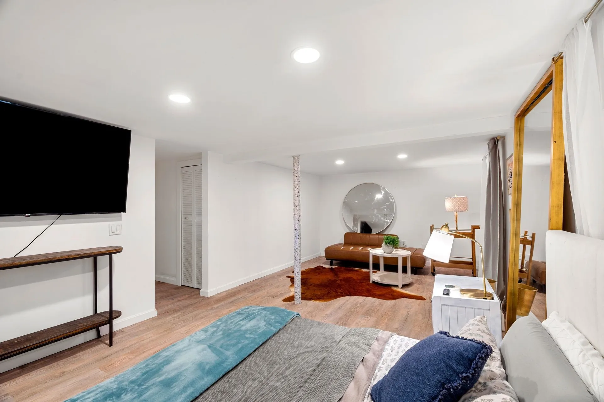 159 W High Street Somersworth NH 03878