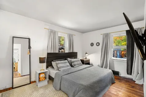 159 W High Street Somersworth NH 03878