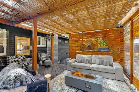 159 W High Street Somersworth NH 03878