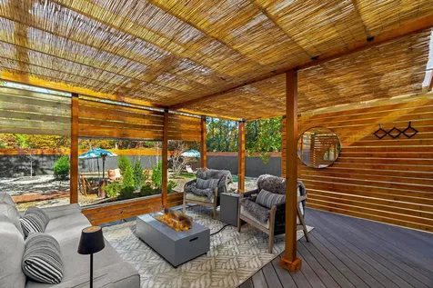 159 W High Street Somersworth NH 03878