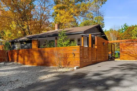 159 W High Street Somersworth NH 03878