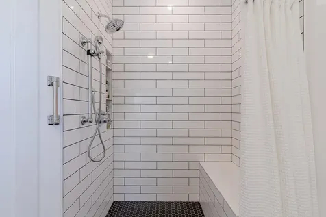 10 Smoke Street Rochester NH 03867