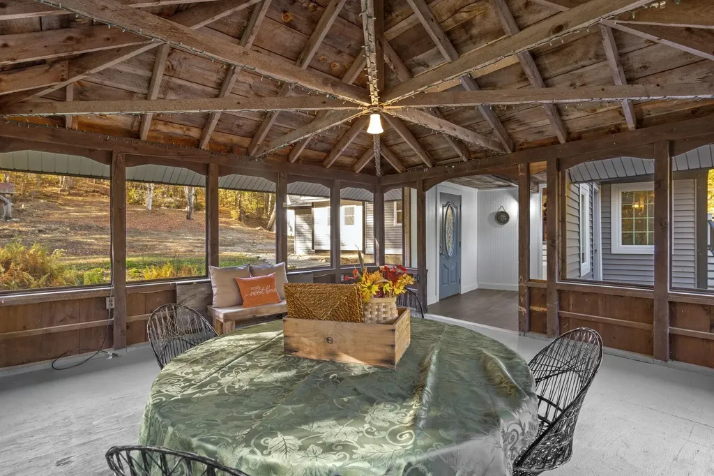 156 Access Road Wakefield NH 03872