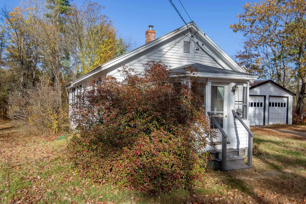 1252 Bearcamp Highway Tamworth NH 03883