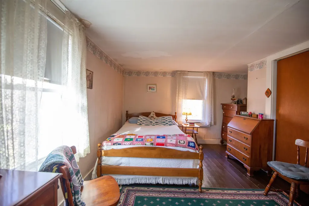 1252 Bearcamp Highway Tamworth NH 03883