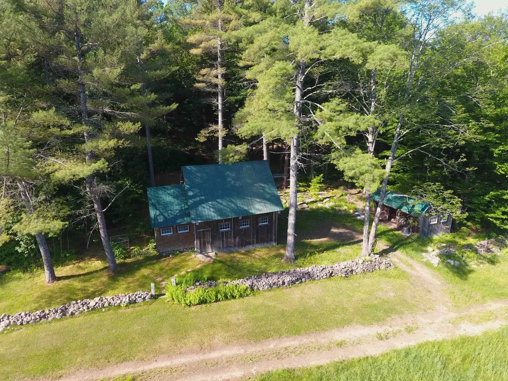 443 Greeley Road Conway NH 03813