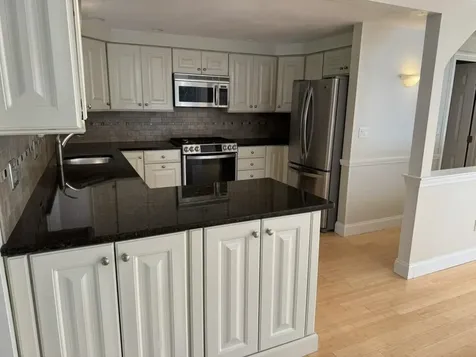 27 Pine Meadows Drive Exeter NH 03833