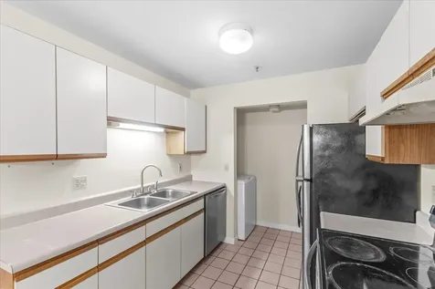 203 Hildred Drive Burlington VT 05401