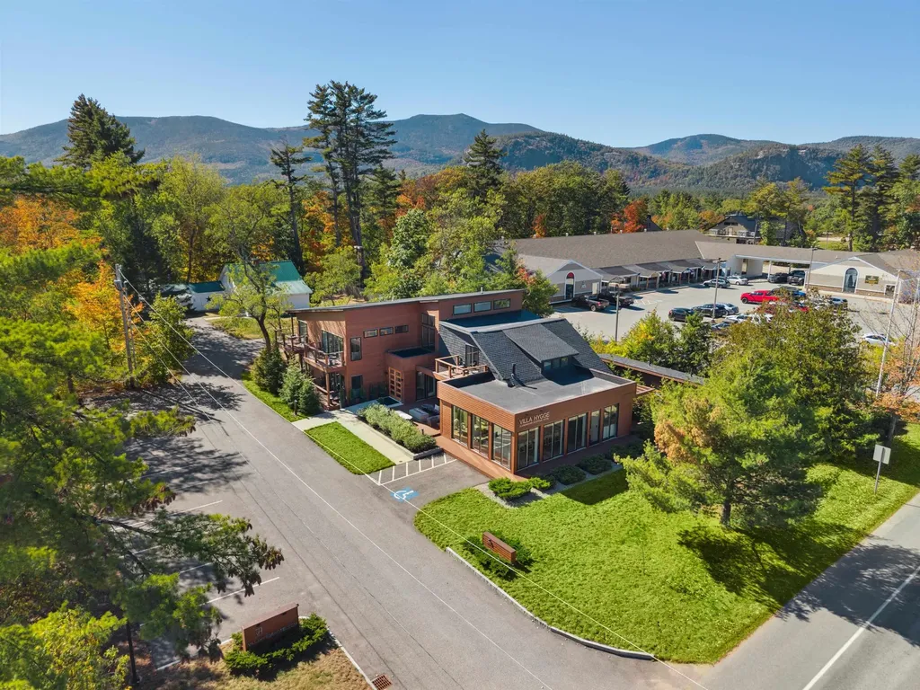 2906 White Mountain Highway Conway NH 03860