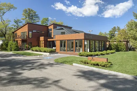 2906 White Mountain Highway Conway NH 03860