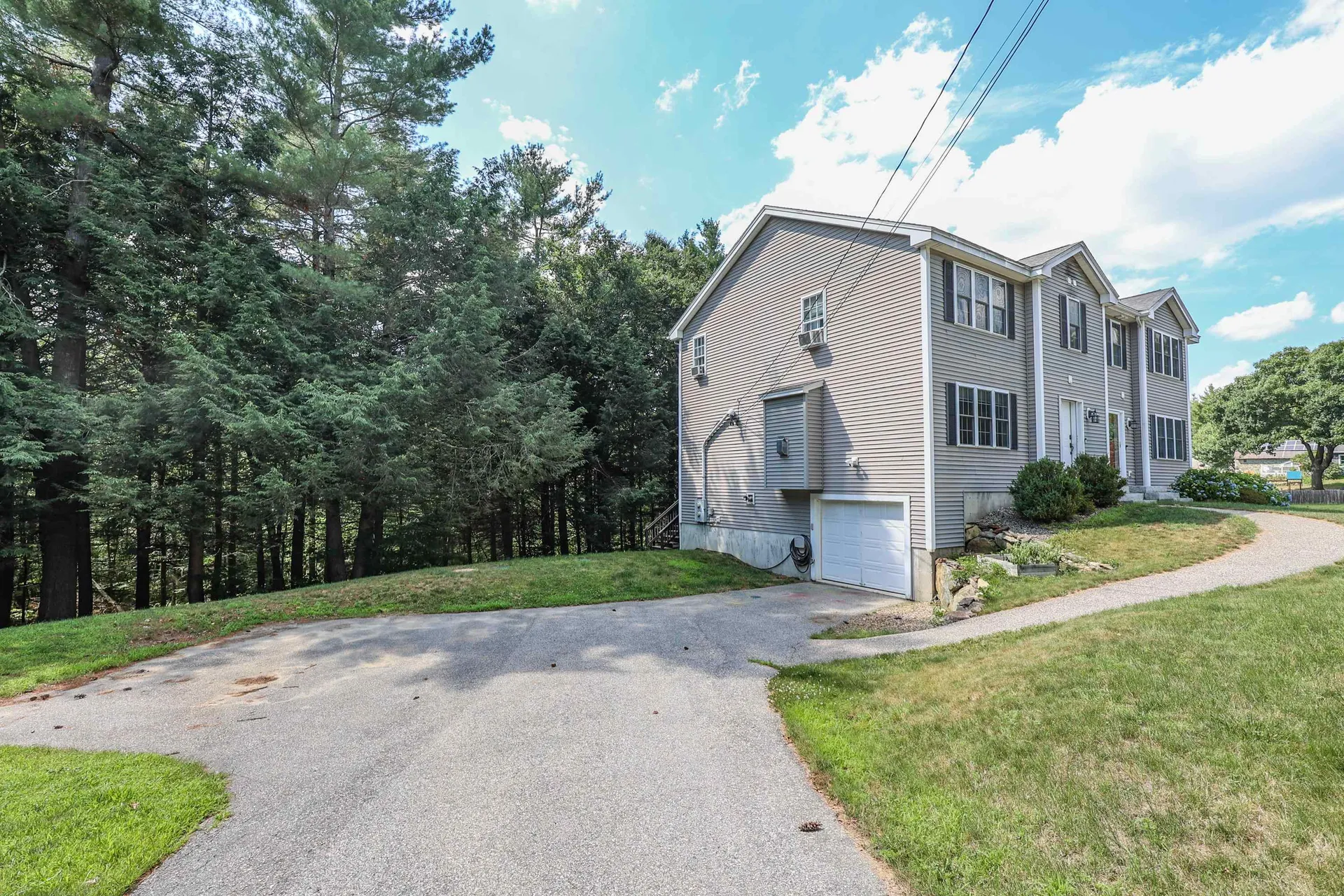 44A Rollins Road Epping NH 03042