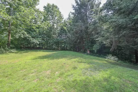 44A Rollins Road Epping NH 03042