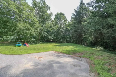 44A Rollins Road Epping NH 03042