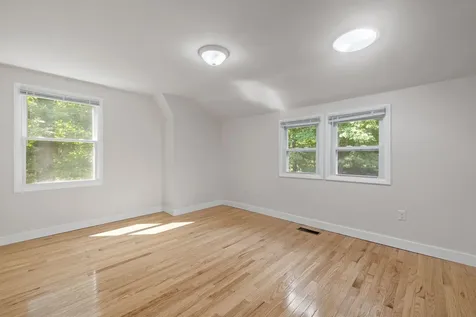 72 Shore Road Gilford NH 03249