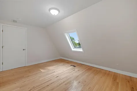 72 Shore Road Gilford NH 03249