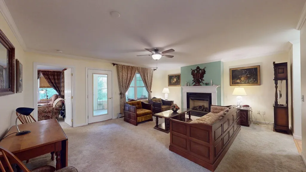 4 Bow Center Road Bow NH 03304-4240