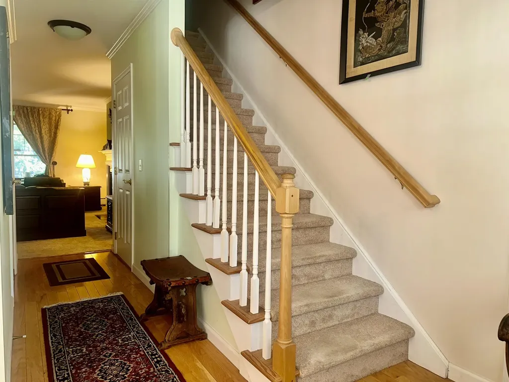 4 Bow Center Road Bow NH 03304-4240