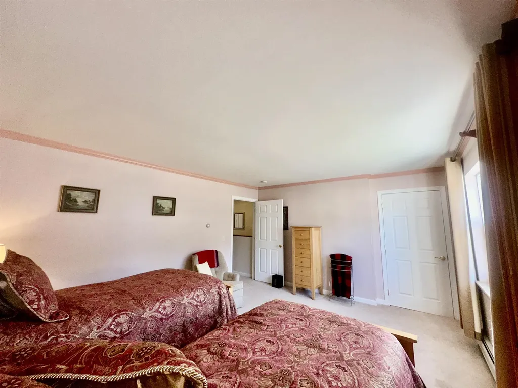 4 Bow Center Road Bow NH 03304-4240